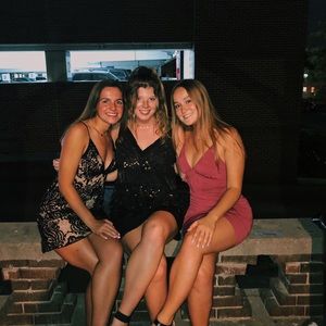 Meet your Posher, Lydia